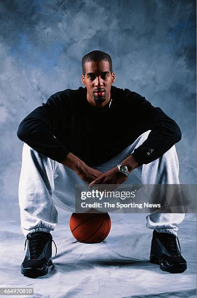 Loren Woods of the Arizona Wildcats pose for a photo on October 27, 1999.