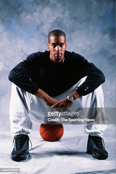 Loren Woods of the Arizona Wildcats pose for a photo on October 27, 1999.