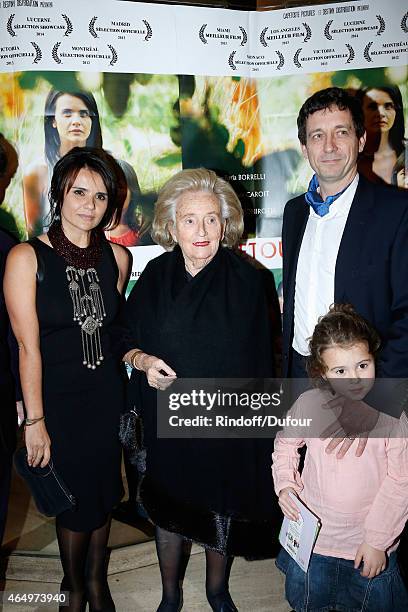 Member of the sponsorship committee of Missing Children Europe Bernadette Chirac standing between Actress and Director of the movie Ilaria Borrelli,...