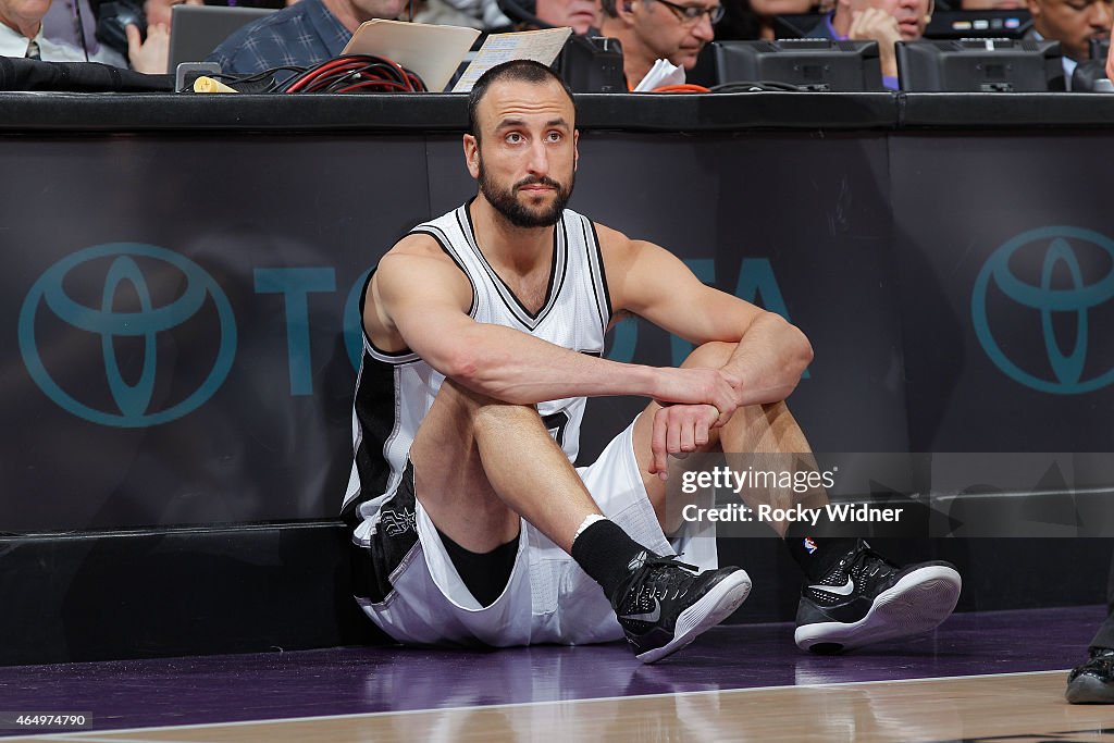 San Antonio Spurs v Sacramento Kings