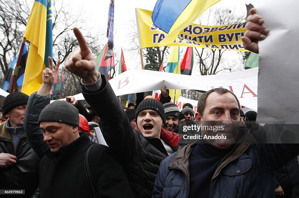 Ukrainian miners protest during budget discussions in Kiev