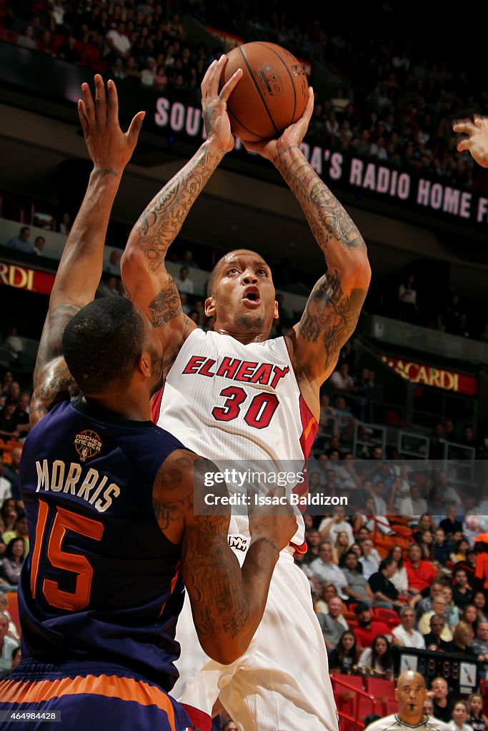 Phoenix Suns v Miami Heat