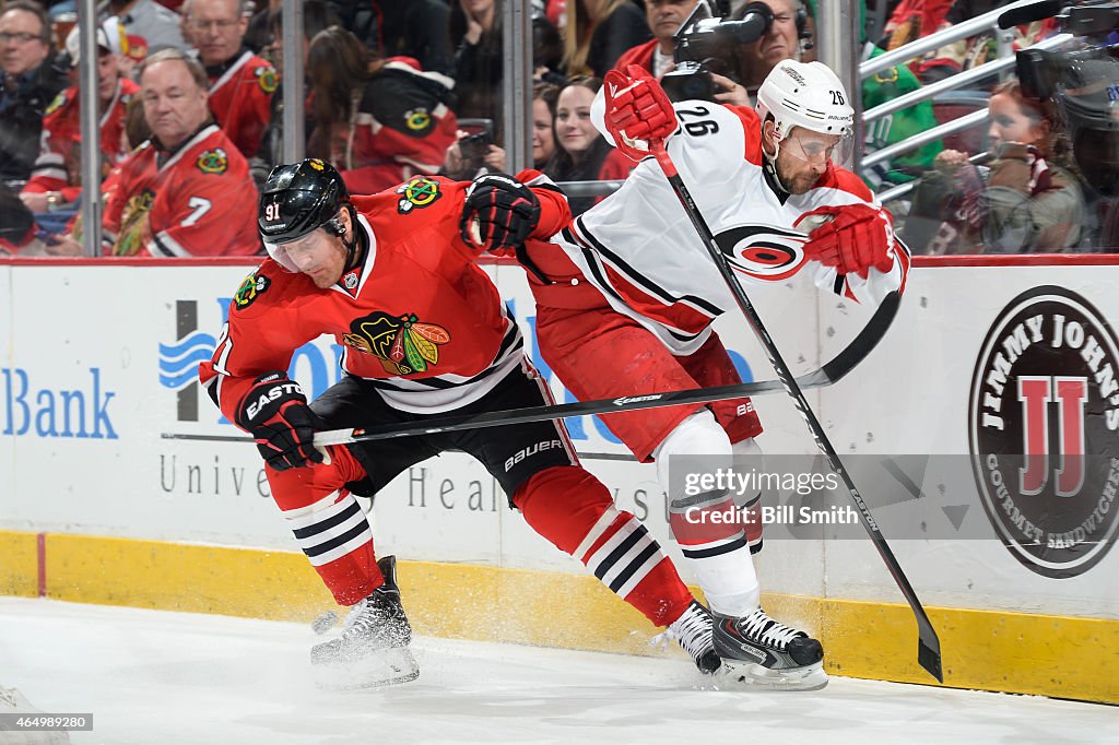 Carolina Hurricanes v Chicago Blackhawks