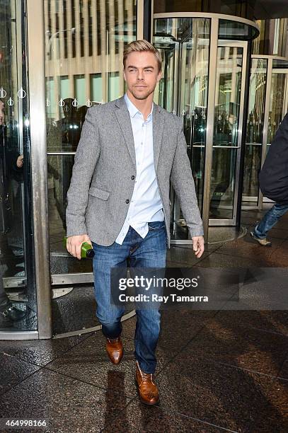 Actor and professional dancer Derek Hough leaves the Sirius XM Studios on March 2, 2015 in New York City.