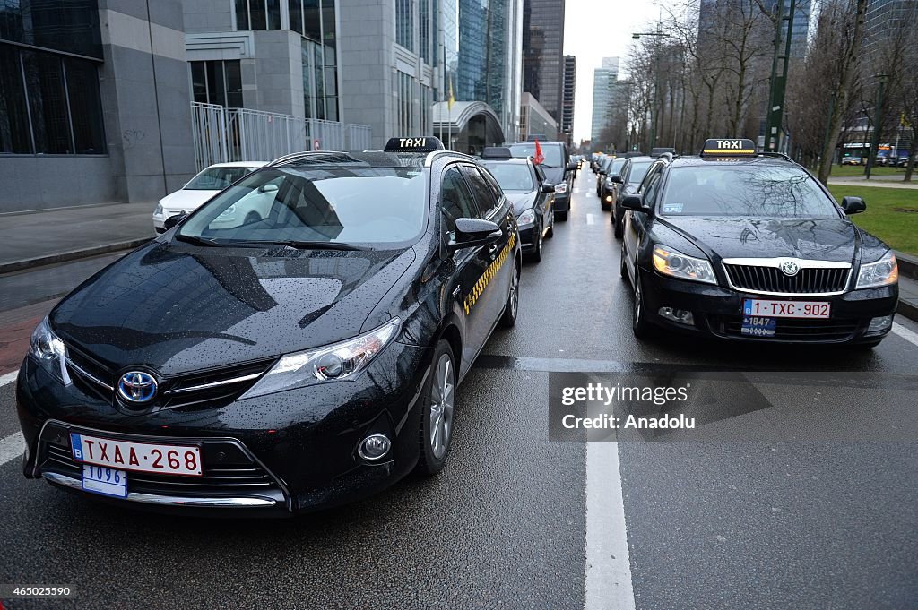 Brussels taxi drivers protest