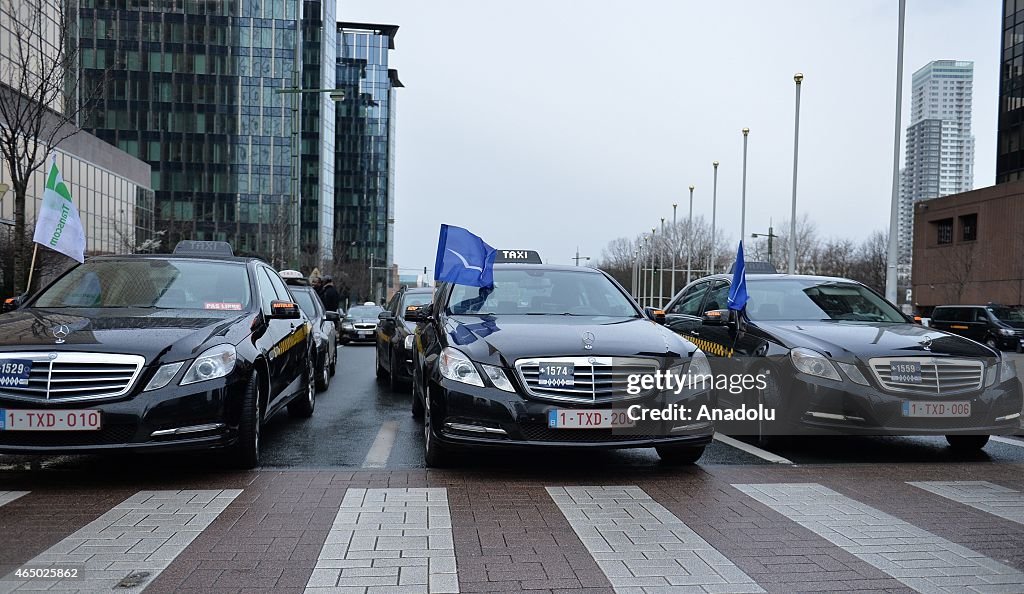 Brussels taxi drivers protest