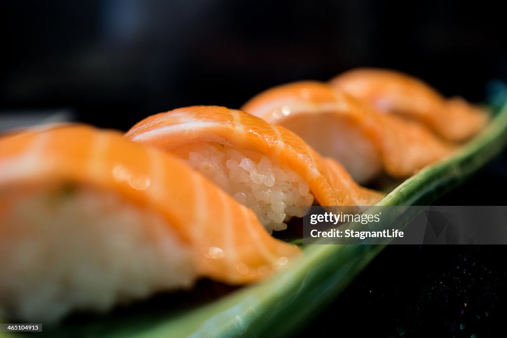 Salmon nigiri