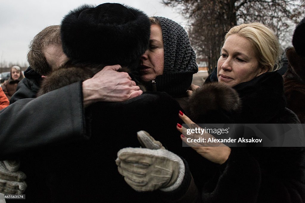 Mourners Attend Funeral Of Murdered Politician Boris Nemtsov