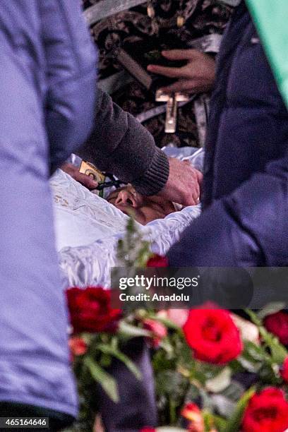 Relatives and friends of slain Russian opposition leader Boris Nemtsov attend his funeral ceremony at Troekurovskoye cemetery in Moscow, Russia, on...