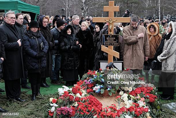 Opposition activist and former Russian Prime Minister Mikhail Kasyanov, Anton Nemtsov , Dina Eidman Ekaterina Odintsova, Dina Nemtsova near the grave...