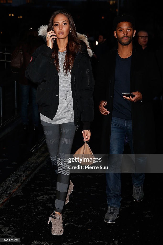 Anthony Vaccarello : Outside Arrivals  - Paris Fashion Week Womenswear Fall/Winter 2015/2016