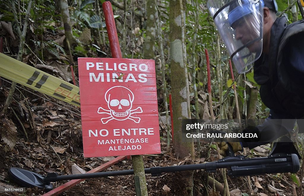 COLOMBIA-CONFLICT-LANDMINES