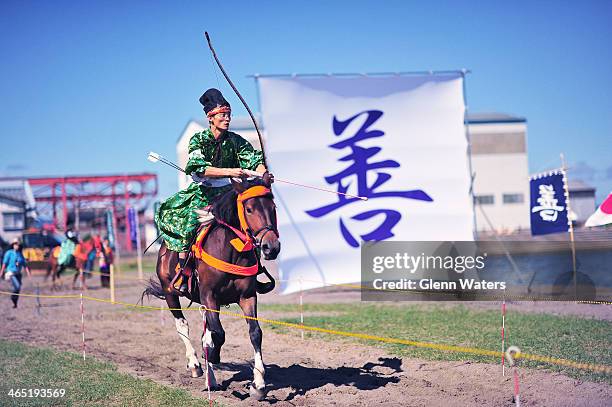 Horseback Archery Photos and Premium High Res Pictures - Getty Images