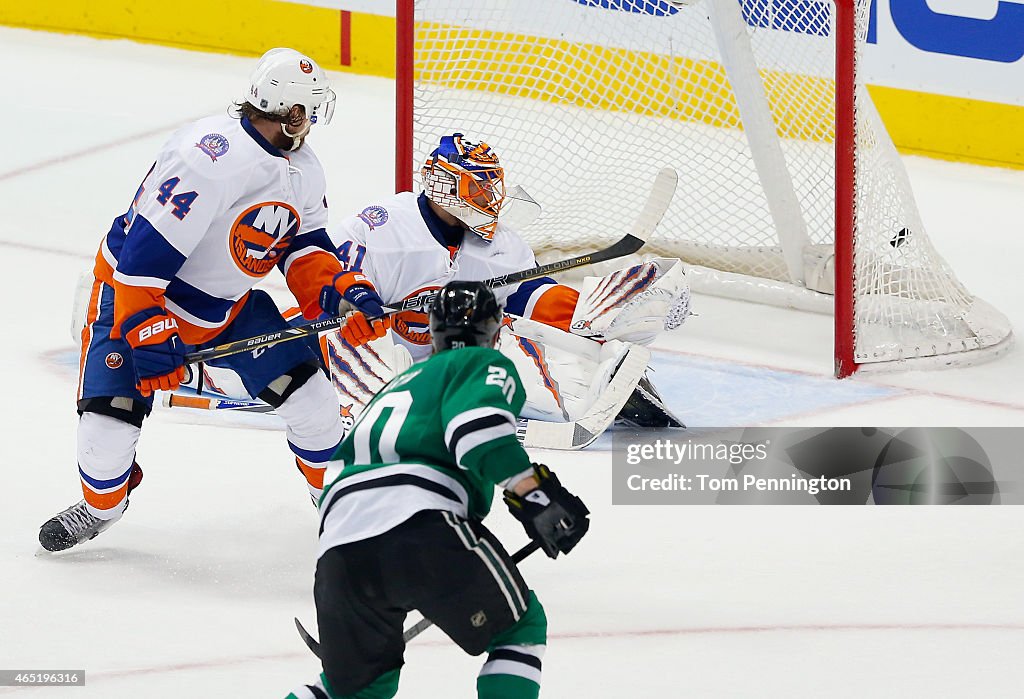 New York Islanders v Dallas Stars