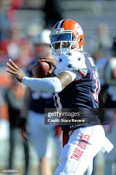 Tajh Boyd of the North squad participates in drills prior to the Reese's Senior Bowl against the South squad at Ladd Peebles Stadium on January 25,...