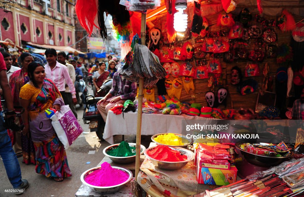 INDIA-RELIGION-FESTIVAL-HOLI