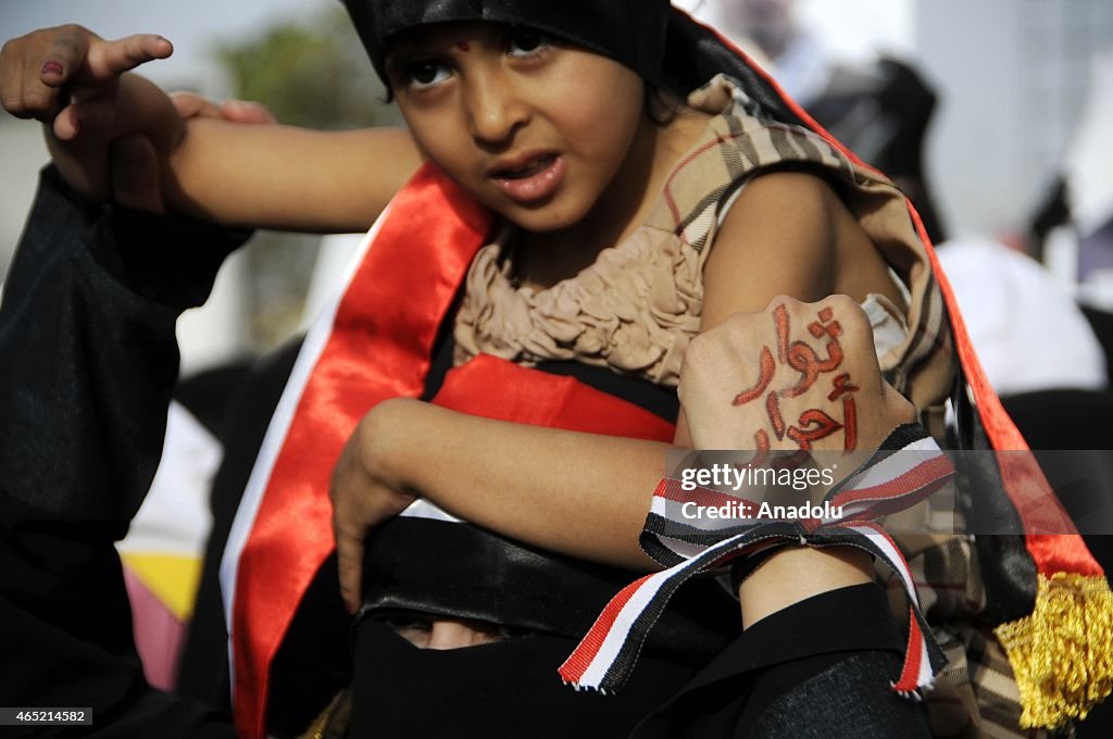 Yemenis hold Anti-Houthi demonstration in Sanaa