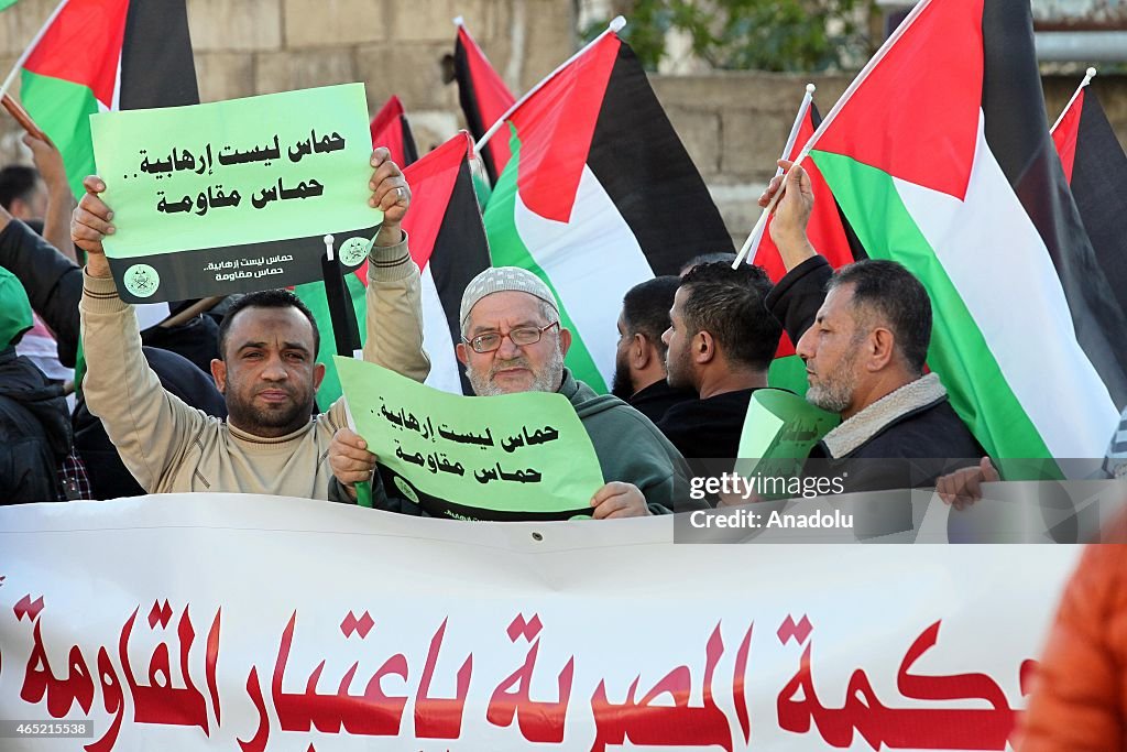 Egyptian court's designation on Hamas protested in Beirut