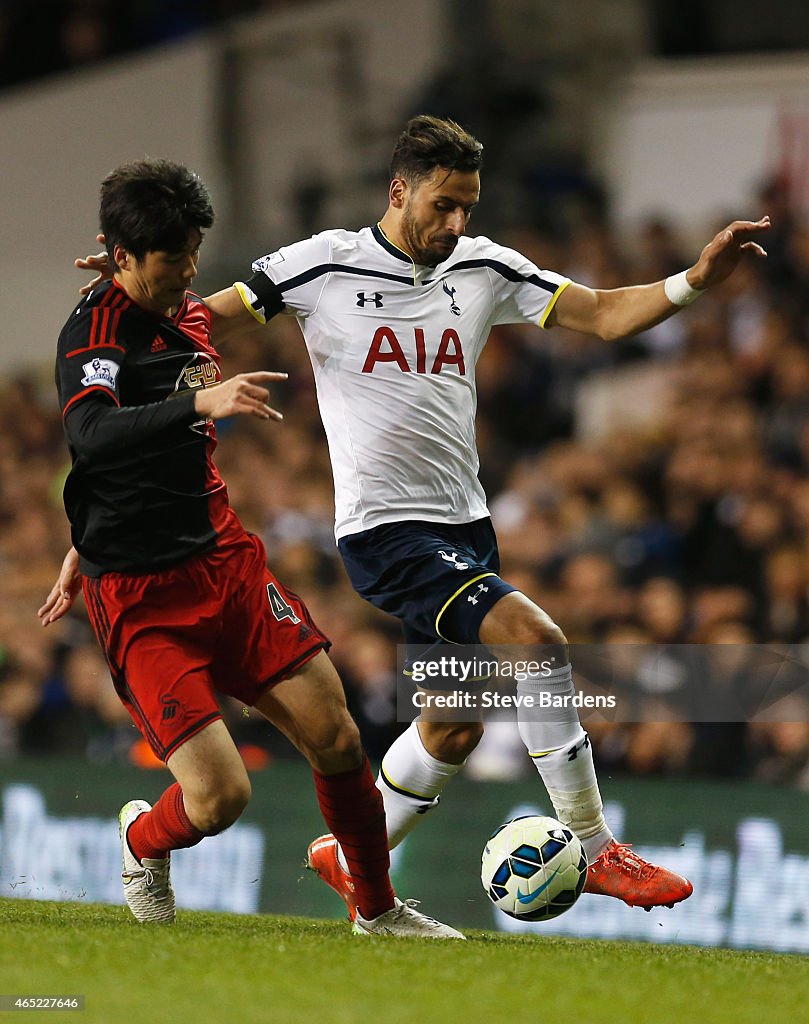 Tottenham Hotspur v Swansea City - Premier League