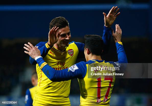 Queens Park Rangers v Arsenal - Premier League Queens Park Rangers v Arsenal - Premier League
