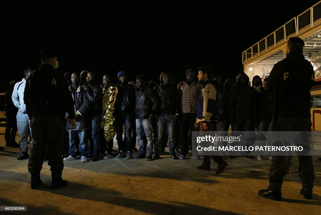 ITALY-SEA-REFUGEES-IMMIGRATION