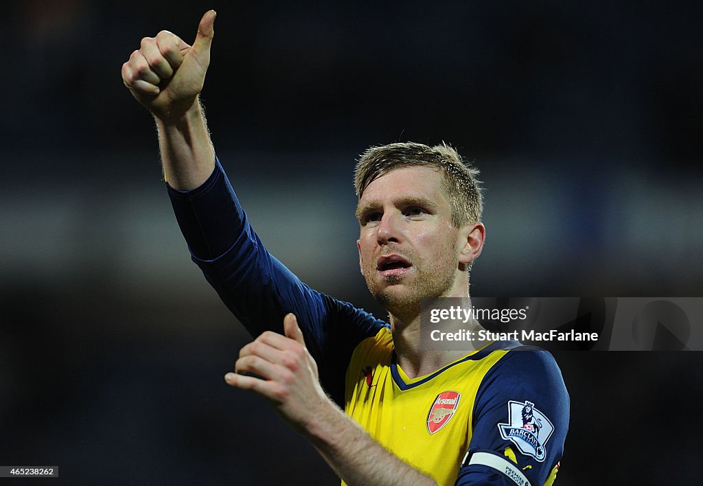 Queens Park Rangers v Arsenal - Premier League