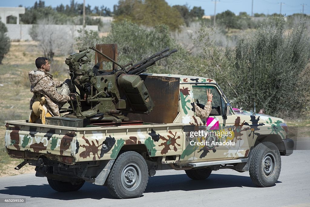Libyan Dawn Coalition forces deploy in Libya's Zintan region