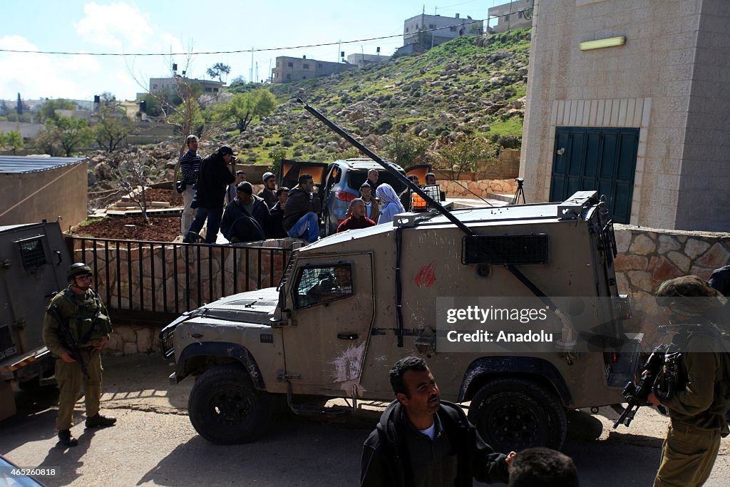 Jewish settlers raid Al Mughayir village in Ramallah