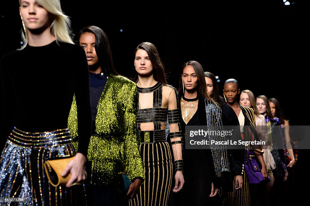 Balmain : Runway - Paris Fashion Week Womenswear Fall/Winter 2015/2016