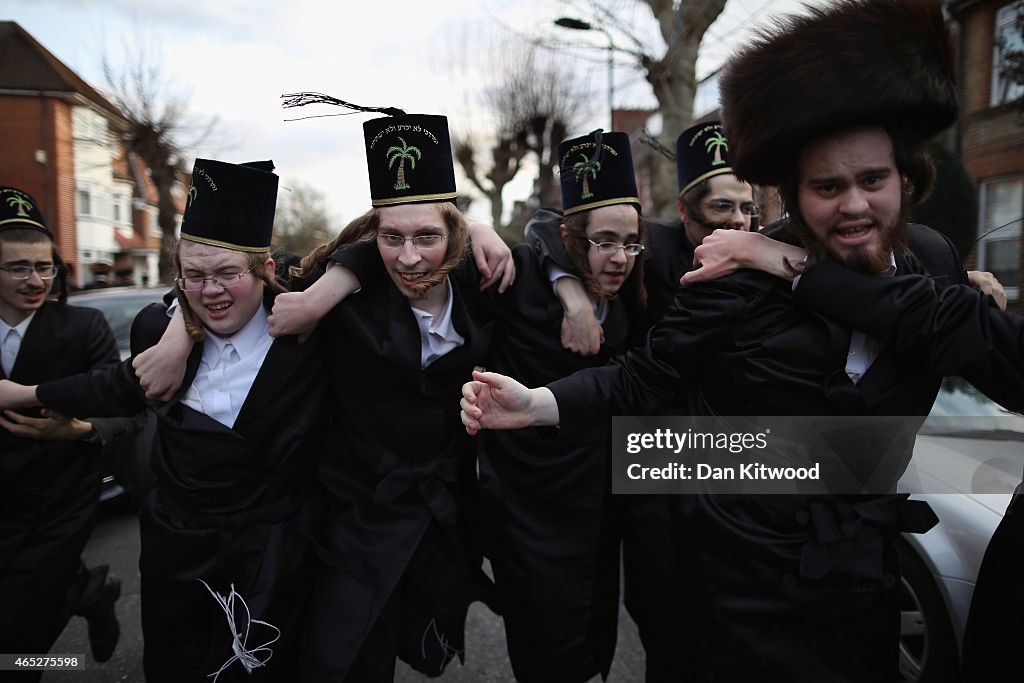 London's Jewish Community Celebrate Purim