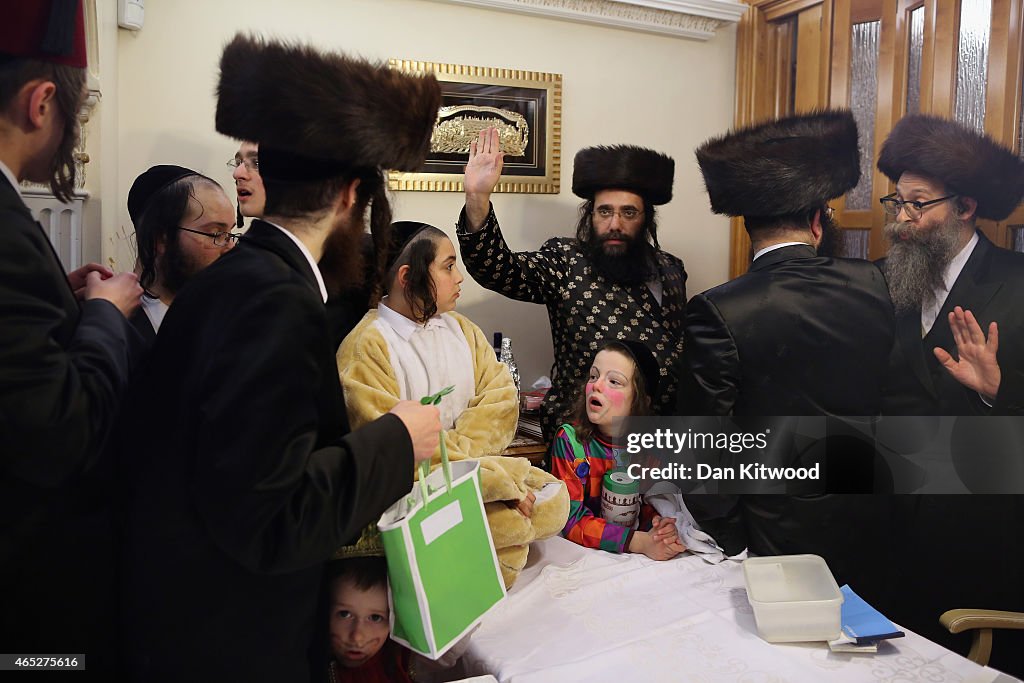 London's Jewish Community Celebrate Purim