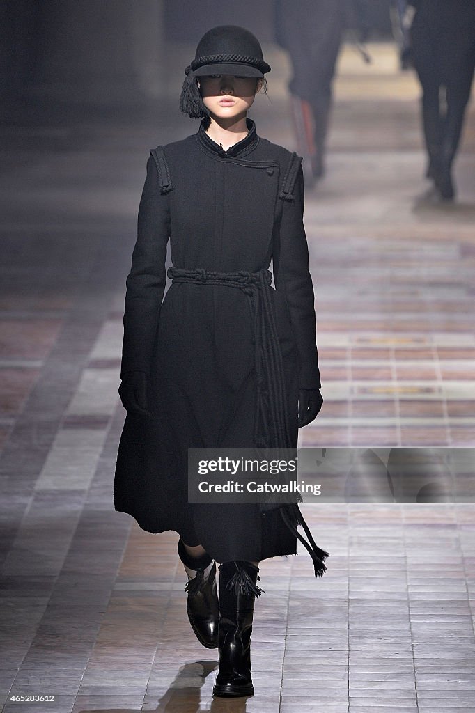 Lanvin - Runway RTW - Fall 2015 - Paris Fashion Week