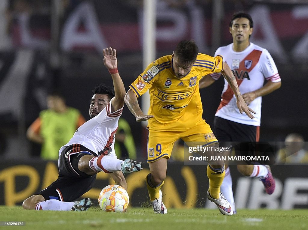 FBL-LIBERTADORES-RIVERPLATE-TIGRES