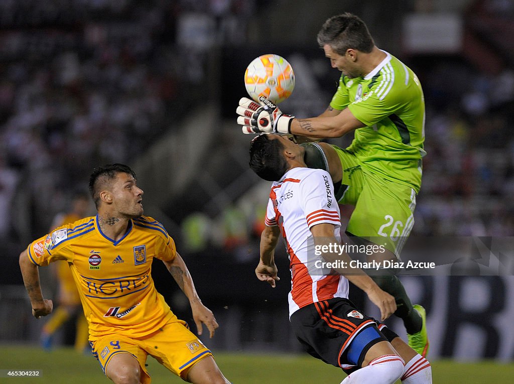 River Plate v Tigres - Copa Bridgestone Libertadores 2015