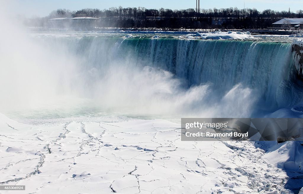 Niagara Falls Cityscapes And Cityviews