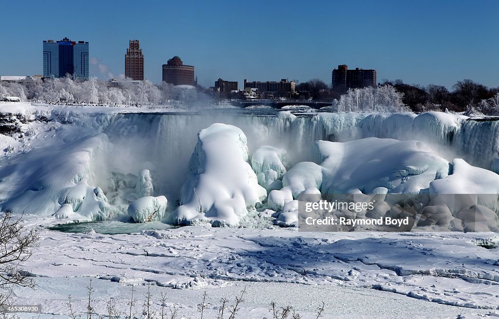 Niagara Falls Cityscapes And Cityviews