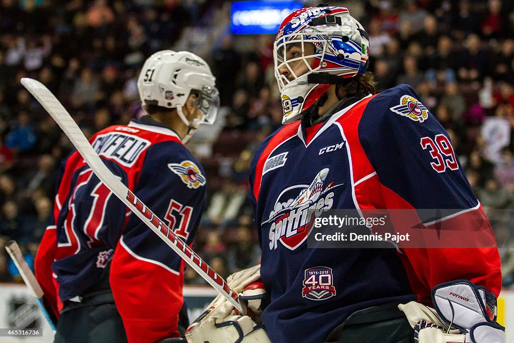 Sault Ste. Marie Greyhounds V Windsor Spitfires