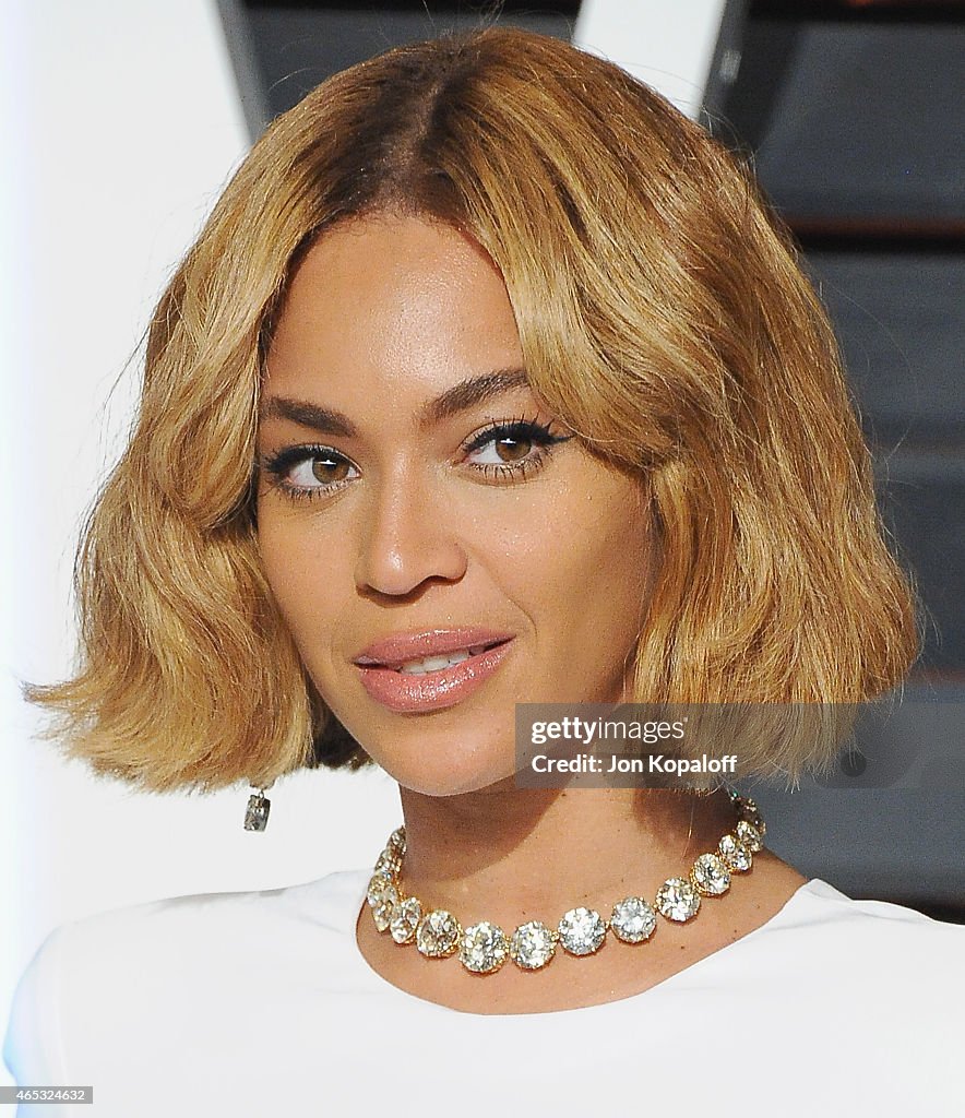 2015 Vanity Fair Oscar Party Hosted By Graydon Carter - Arrivals