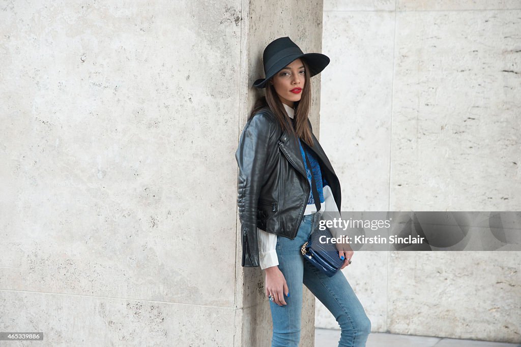 Day 3 - Street Style - Paris Fashion Week - Womenswear Fall/Winter 2015/2016