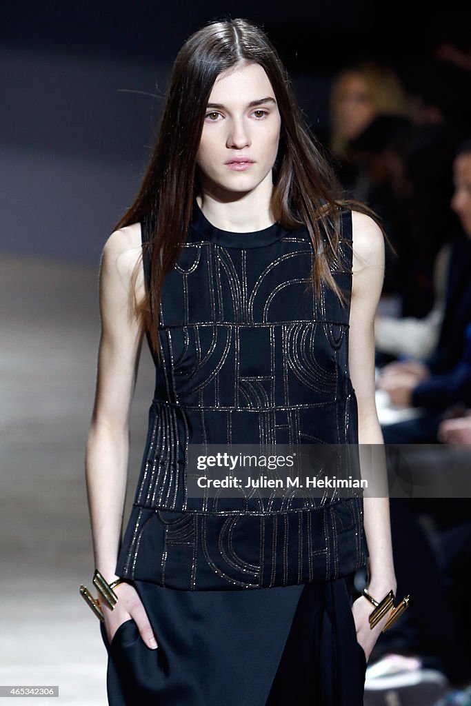 Maiyet : Runway - Paris Fashion Week Womenswear Fall/Winter 2015/2016