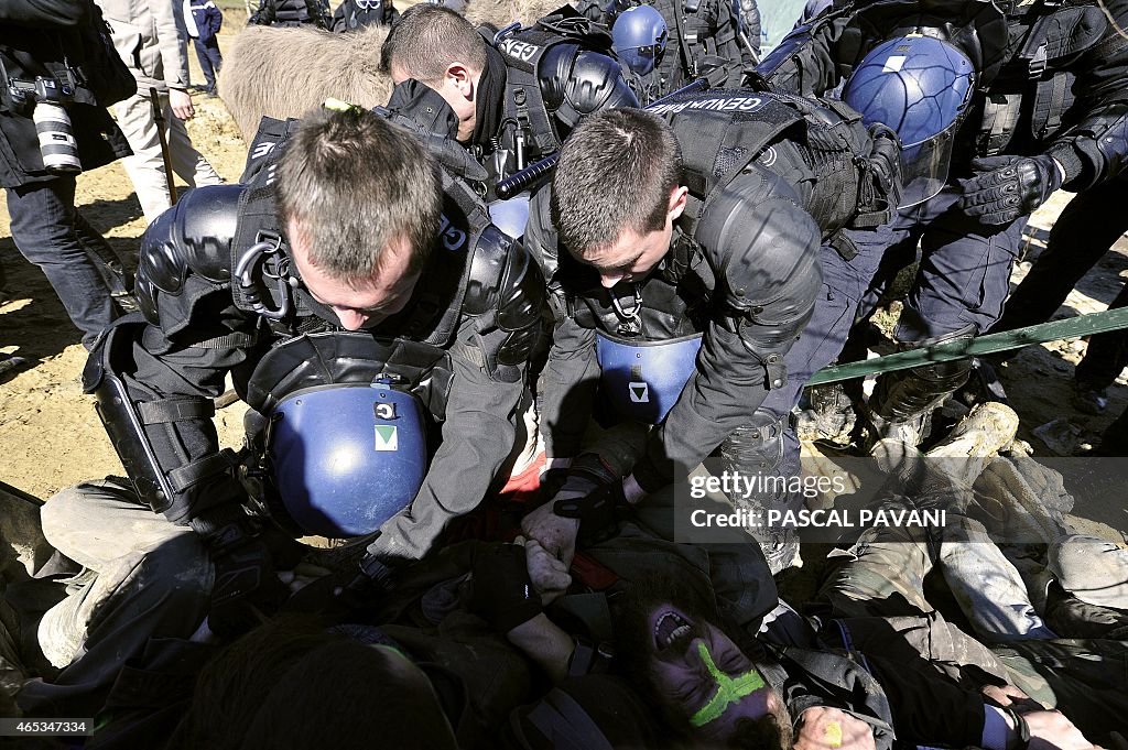 FRANCE-ENVIRONMENT-AGRICULTURE-PROTEST