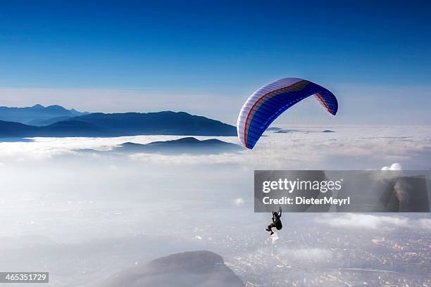 skydiving - parachute bildbanksfoton och bilder