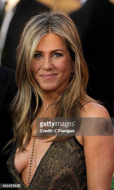 Actress Jennifer Aniston attends TNT's 21st Annual Screen Actors Guild Awards at The Shrine Auditorium on January 25, 2015 in Los Angeles, California.