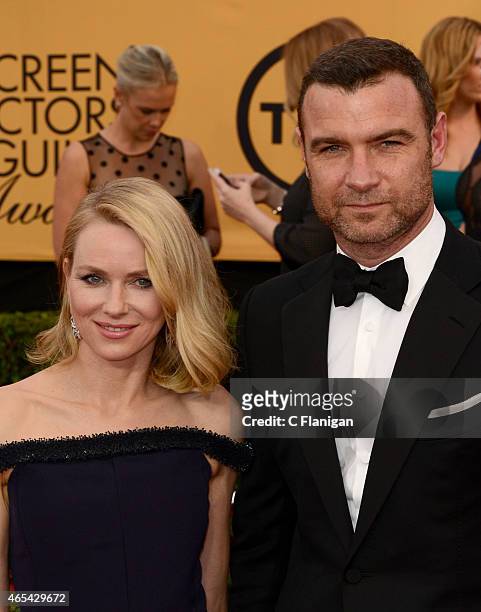 Actors Naomi Watts and Liev Schreiber attend the 21st Annual Screen Actors Guild Awards at The Shrine Auditorium on January 25, 2015 in Los Angeles,...