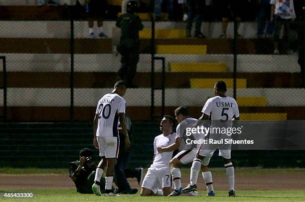 Maximiliano Velasco of San Martin celebrates the second goal of his team against Sporting Cristal during a match between San Martin and Sporting...