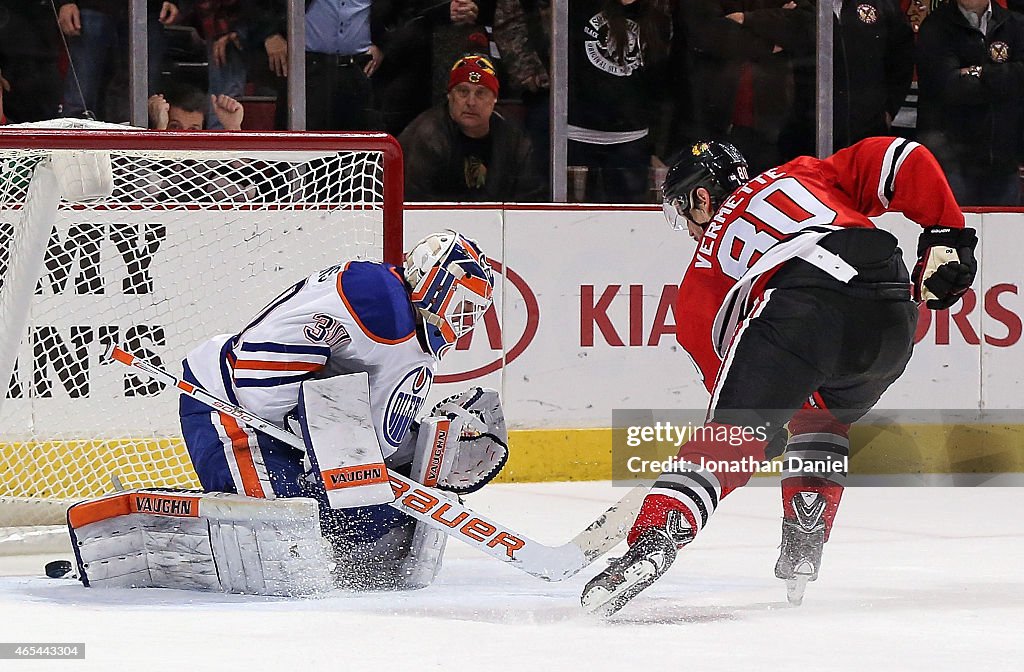 Edmonton Oilers v Chicago Blackhawks