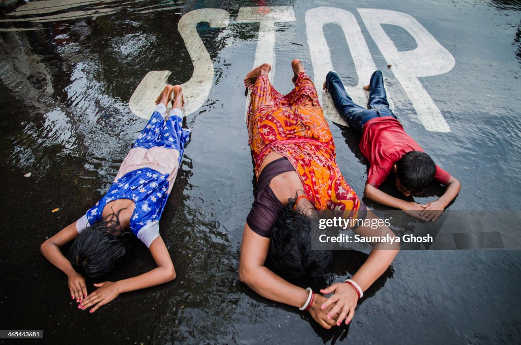 Family performing Dondi ritual