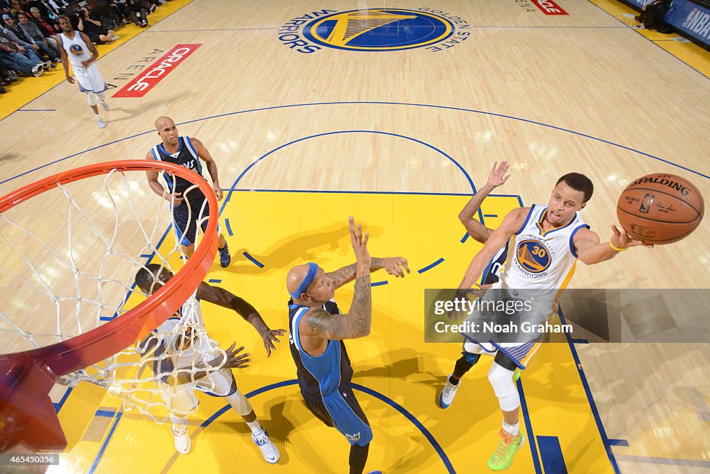 Dallas Mavericks v Golden State Warriors