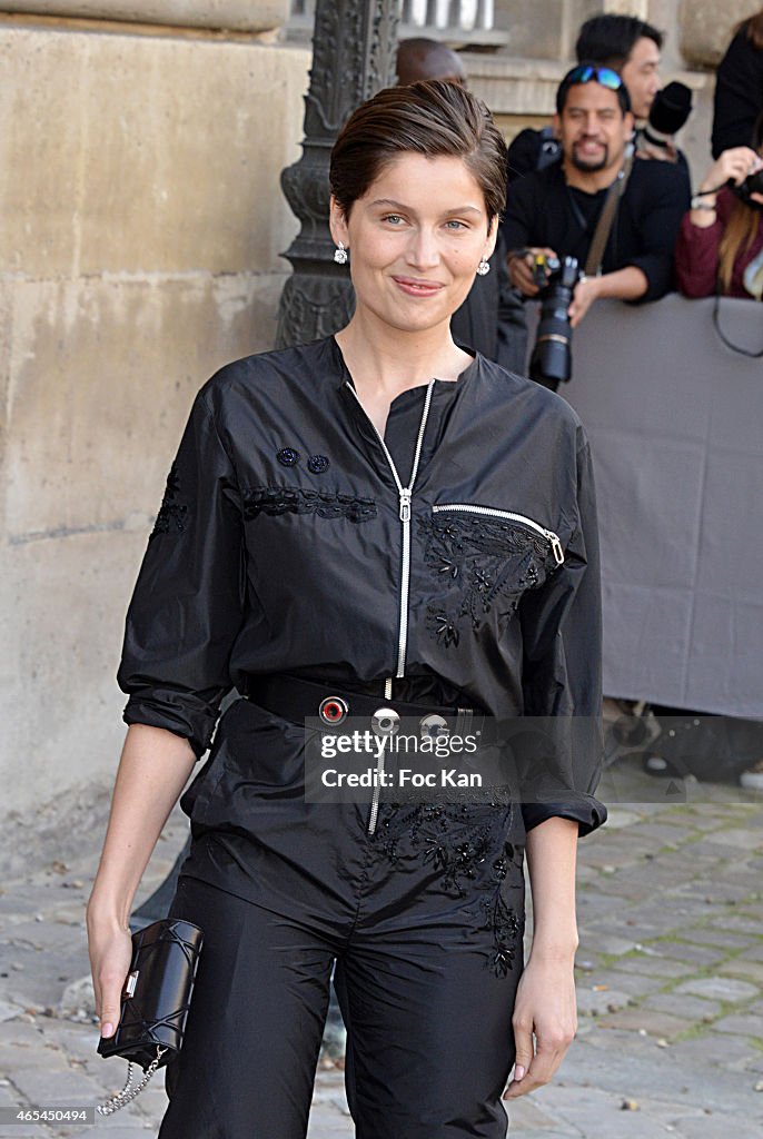 Christian Dior : Outside Arrivals - Paris Fashion Week Womenswear Fall/Winter 2015/2016