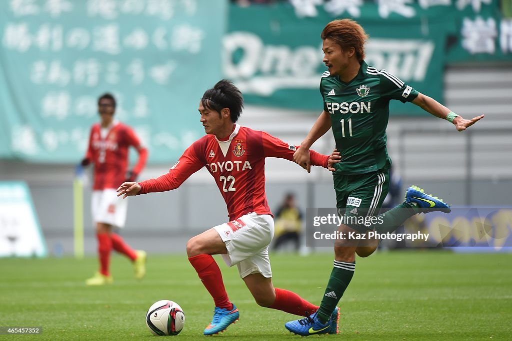 Nagoya Grampus v Matsumoto Yamaga - J.League 2015